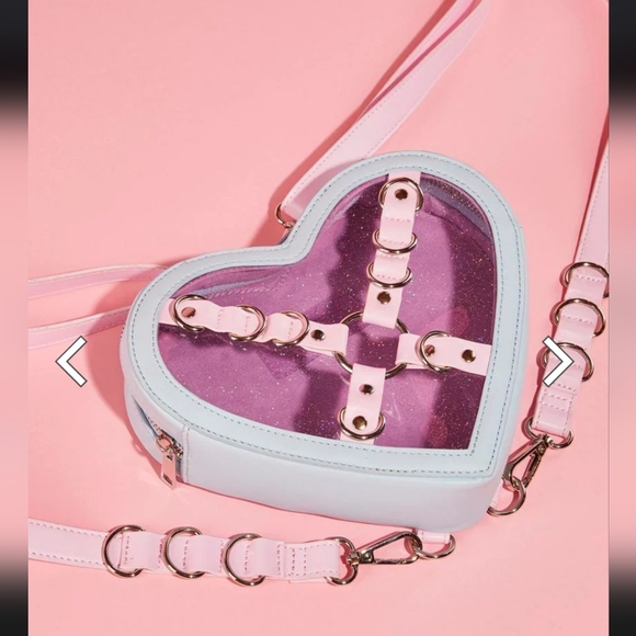 Heart chained backpack - Picture 4 of 5